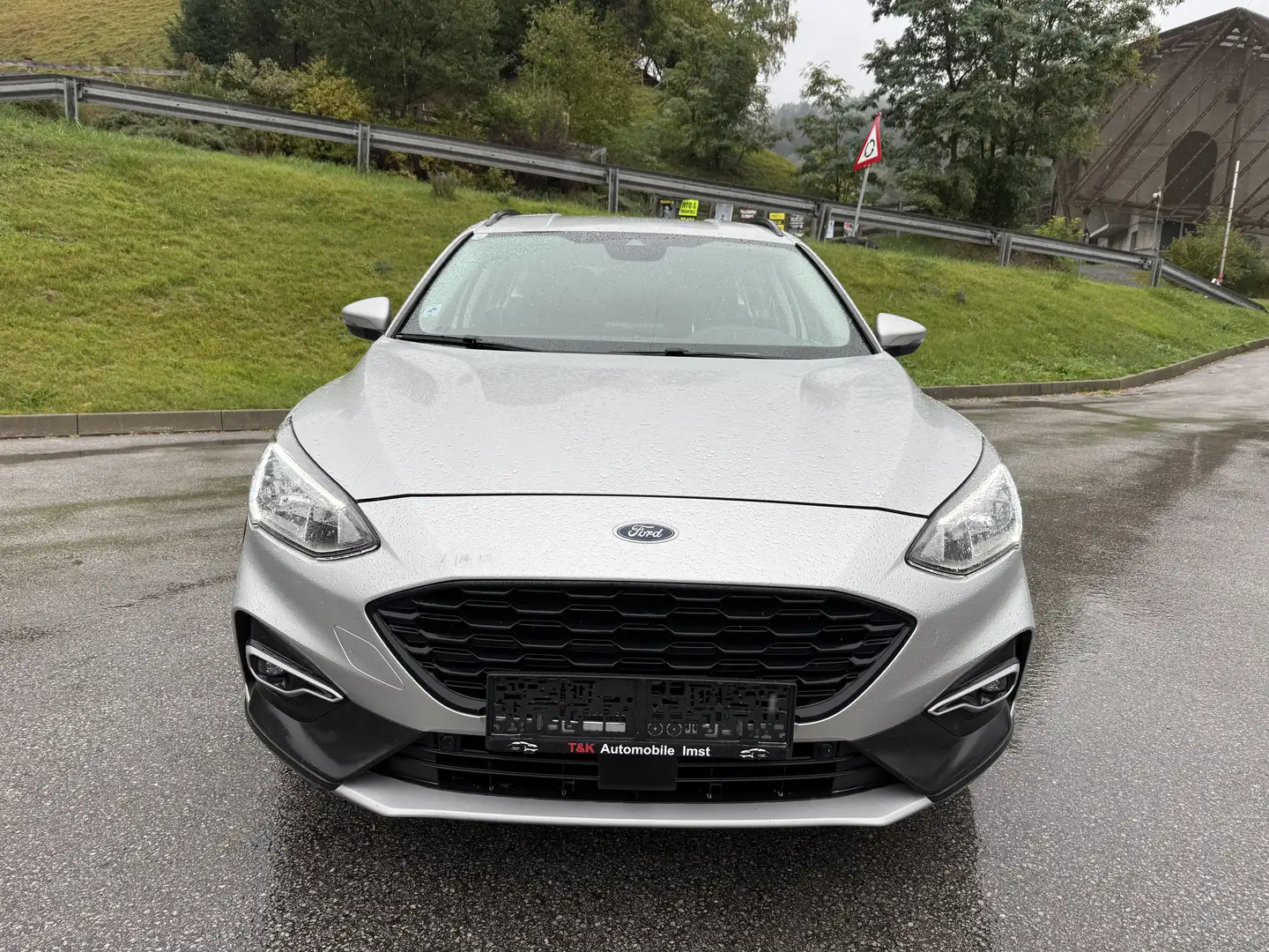 Ford Focus Active Silber - 2