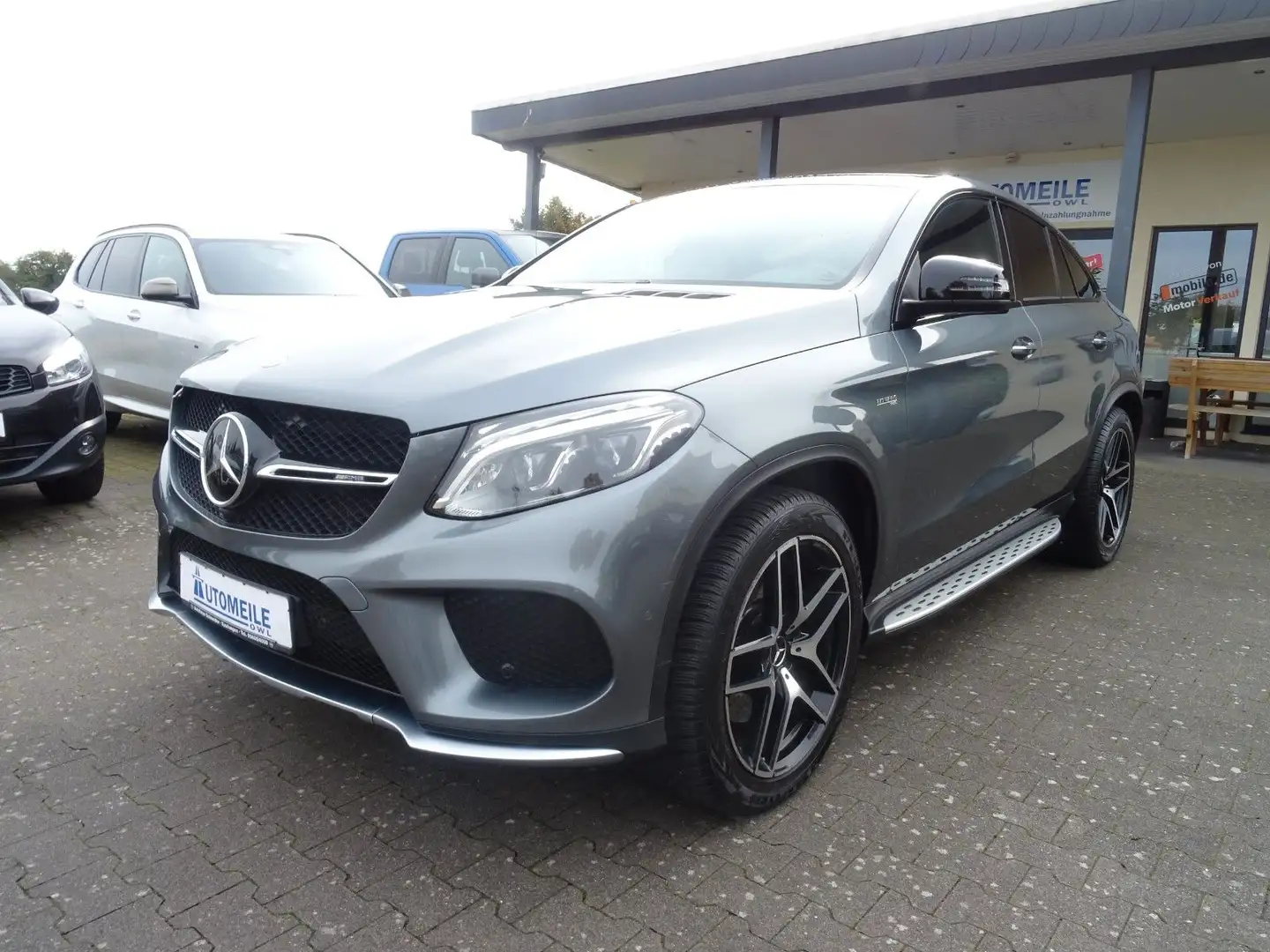Mercedes-Benz GLE 43 AMG 4Matic Coupe PANO KAMERA NAVI LEDER Сірий - 1