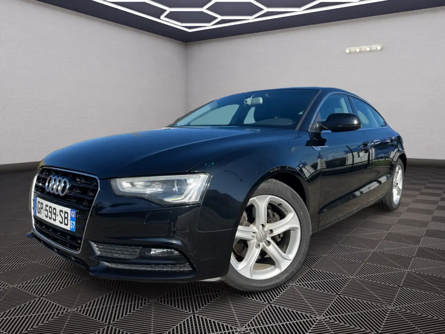 Audi A5 2.0 TDI S line Noir - 1