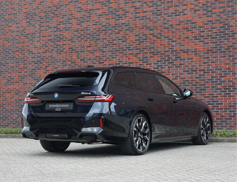 BMW 550 5-serie 550e Touring xDrive | Pano - Trekhaak - HU — photo 19