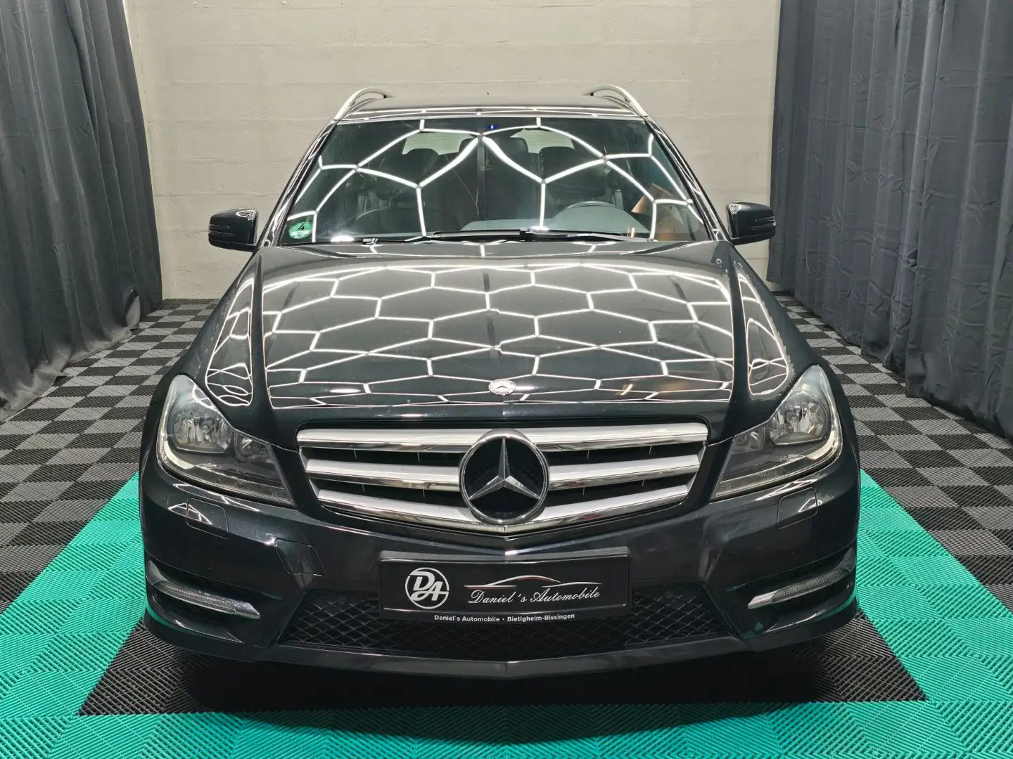 Mercedes-Benz C 180 T CGI BlueEffic./PDC/NAVI/AUTO./AMG-LINE Grau - 2