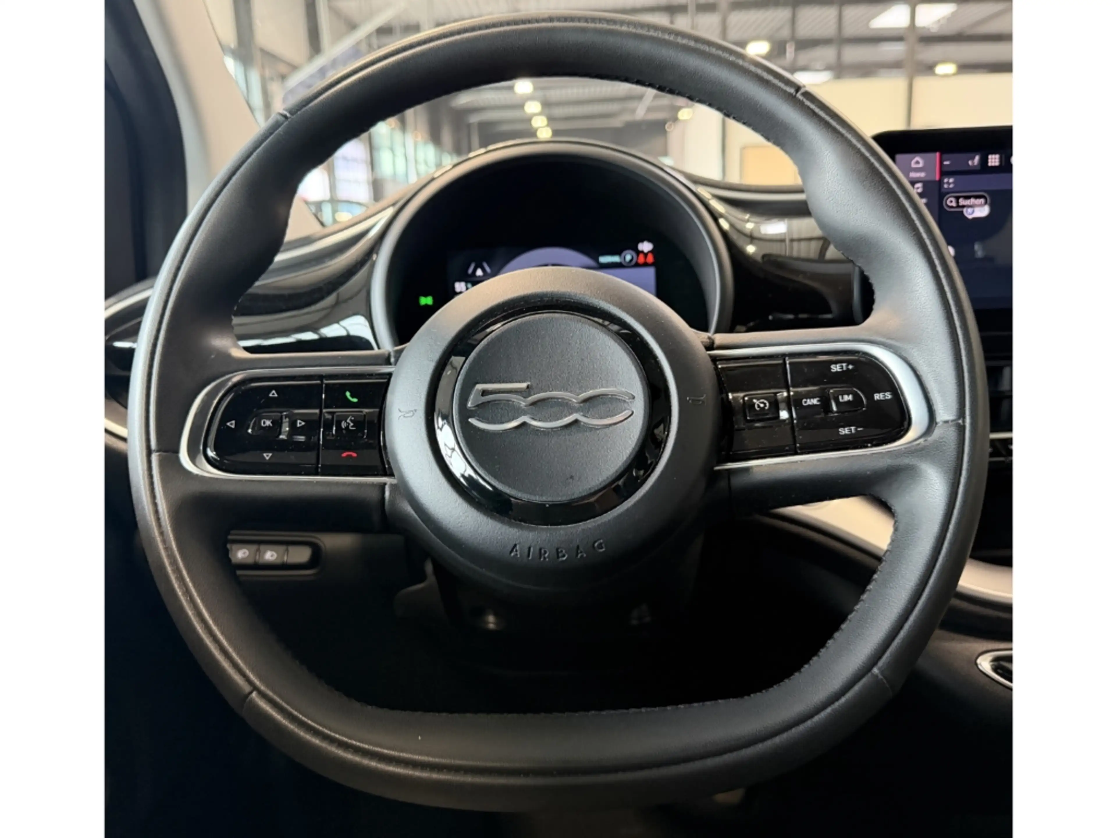 Fiat 500 e Icon *Sitzheizung *Apple Car Play *Tempomat — photo 14
