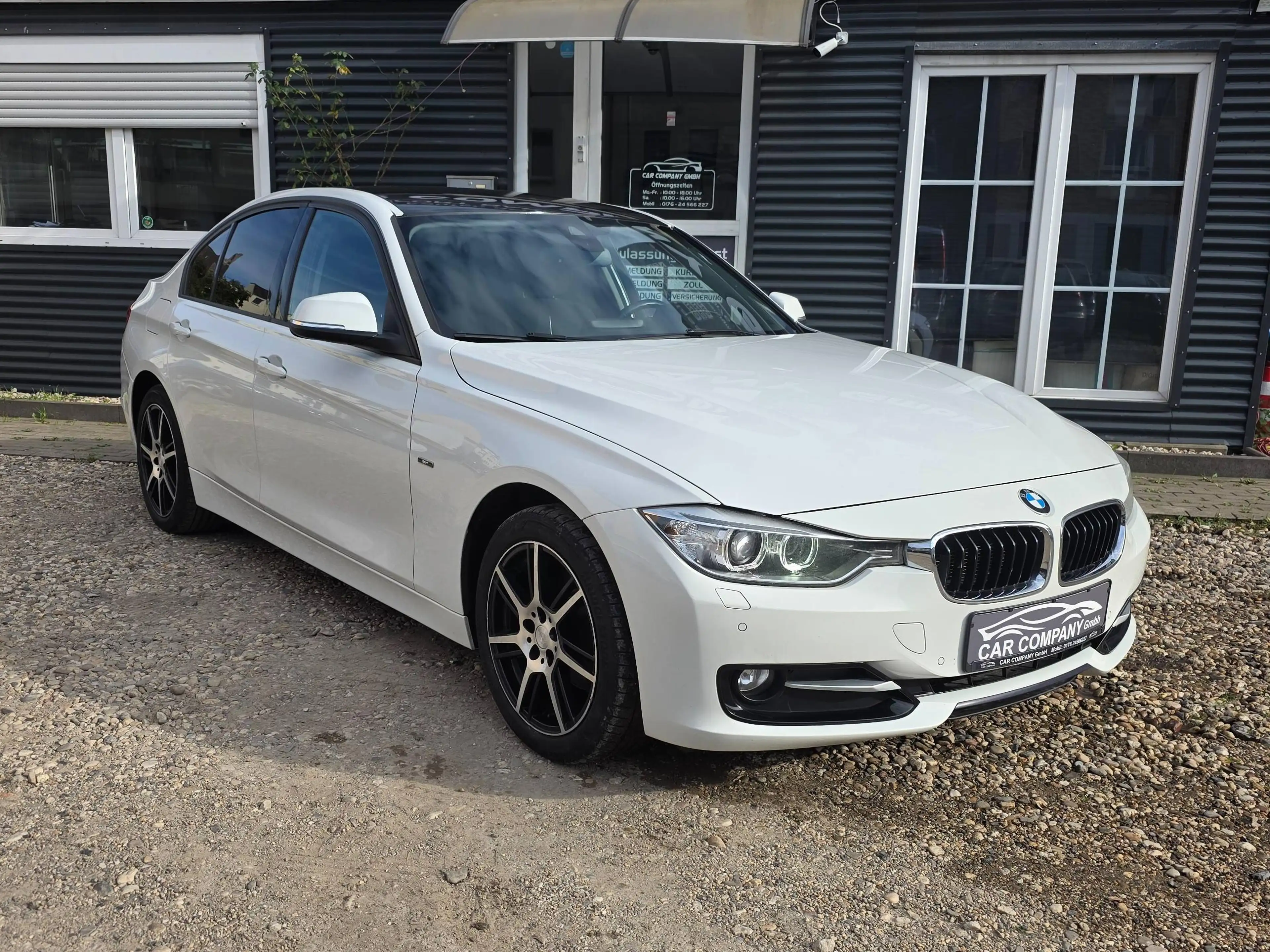 BMW 318 318d Sport Line — photo 4