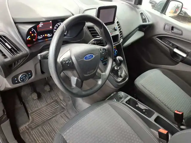 Ford Transit view 11