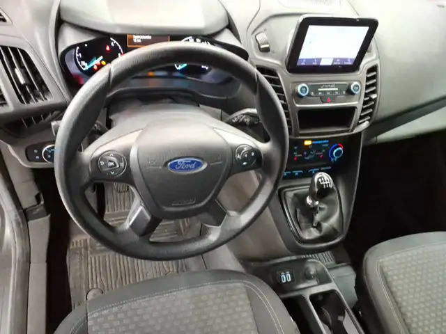 Ford Transit view 12