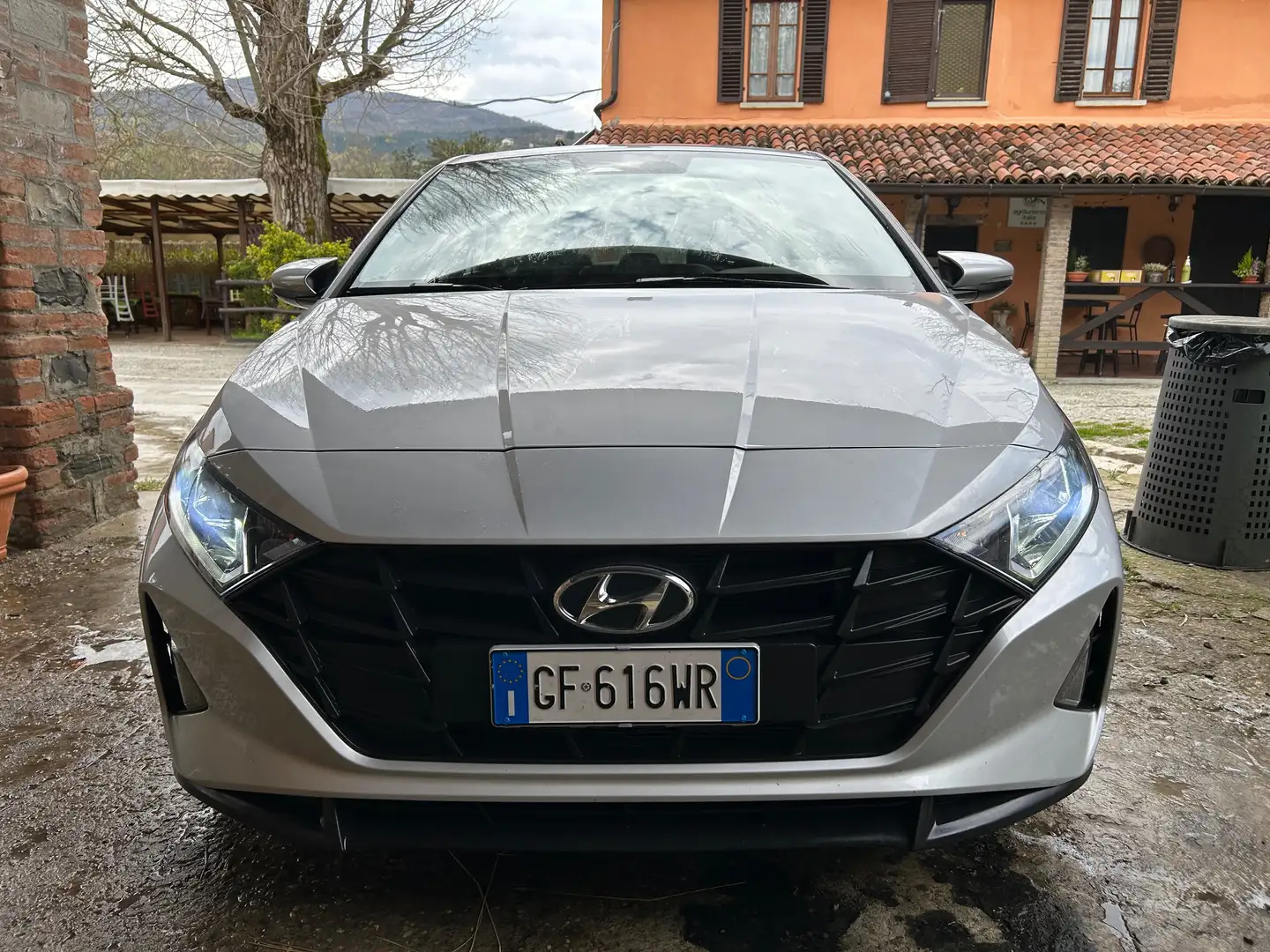 Hyundai i20 i20 III 2021 1.2 mpi Bose Argento - 2