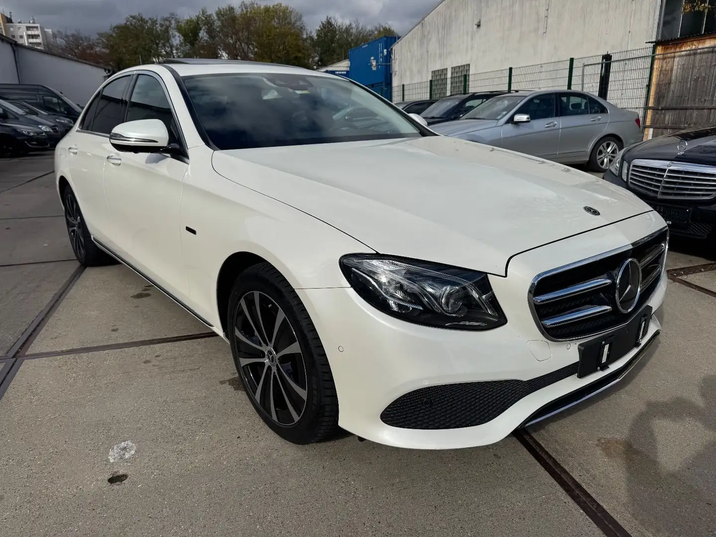 Mercedes-Benz E 300 de Lim. Burmester, Multibeam.Kamera 360 Blanc - 2