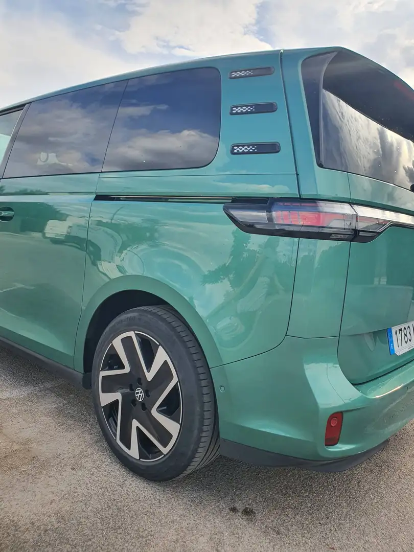 Volkswagen ID. Buzz Volkswagen Id Buzz 150kw 204cv 5p Verde - 1