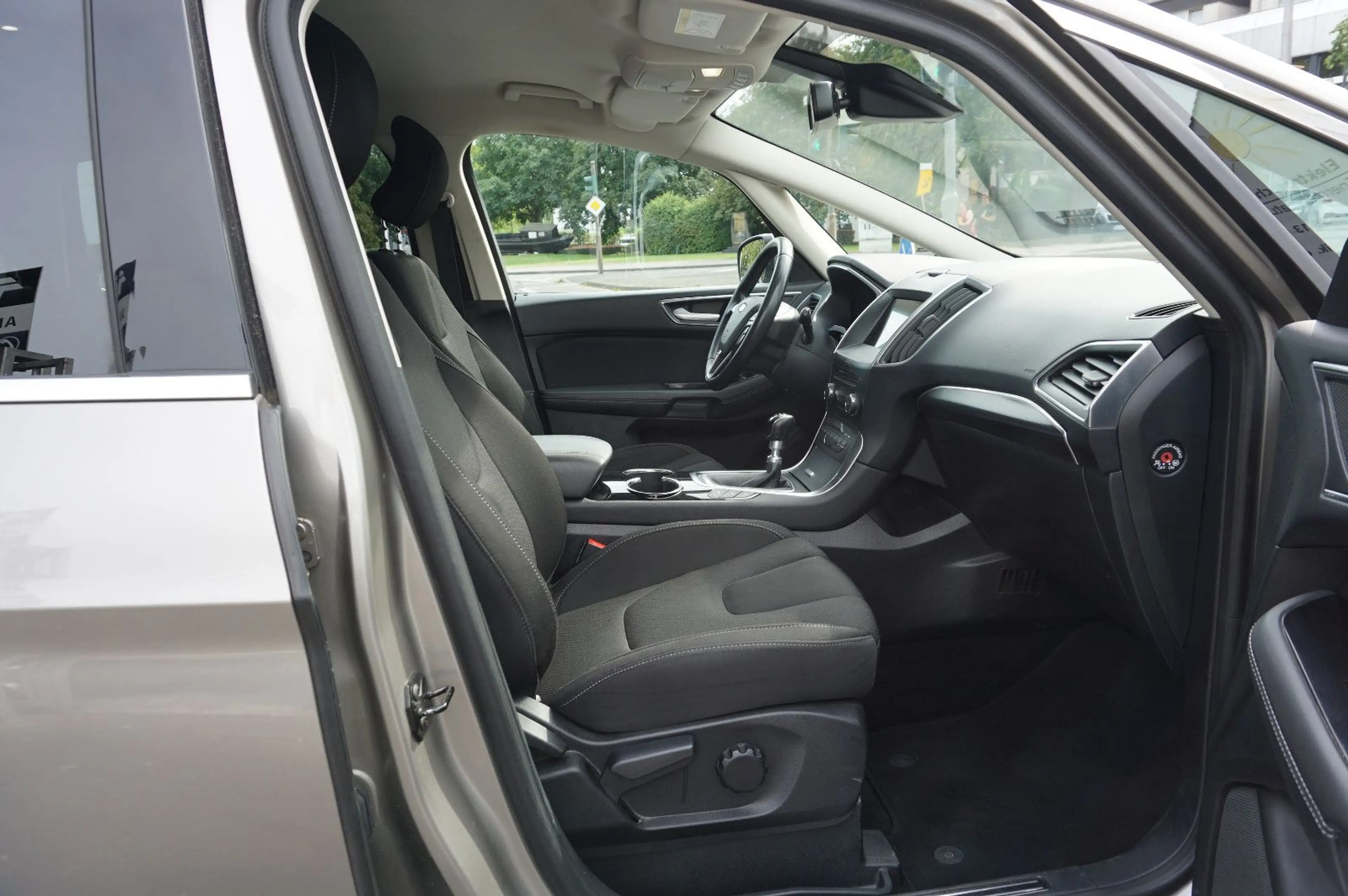 Ford S-Max S-MAX Titanium AWD 2-Hand/ 7 Sitze/Allrad! — photo 10