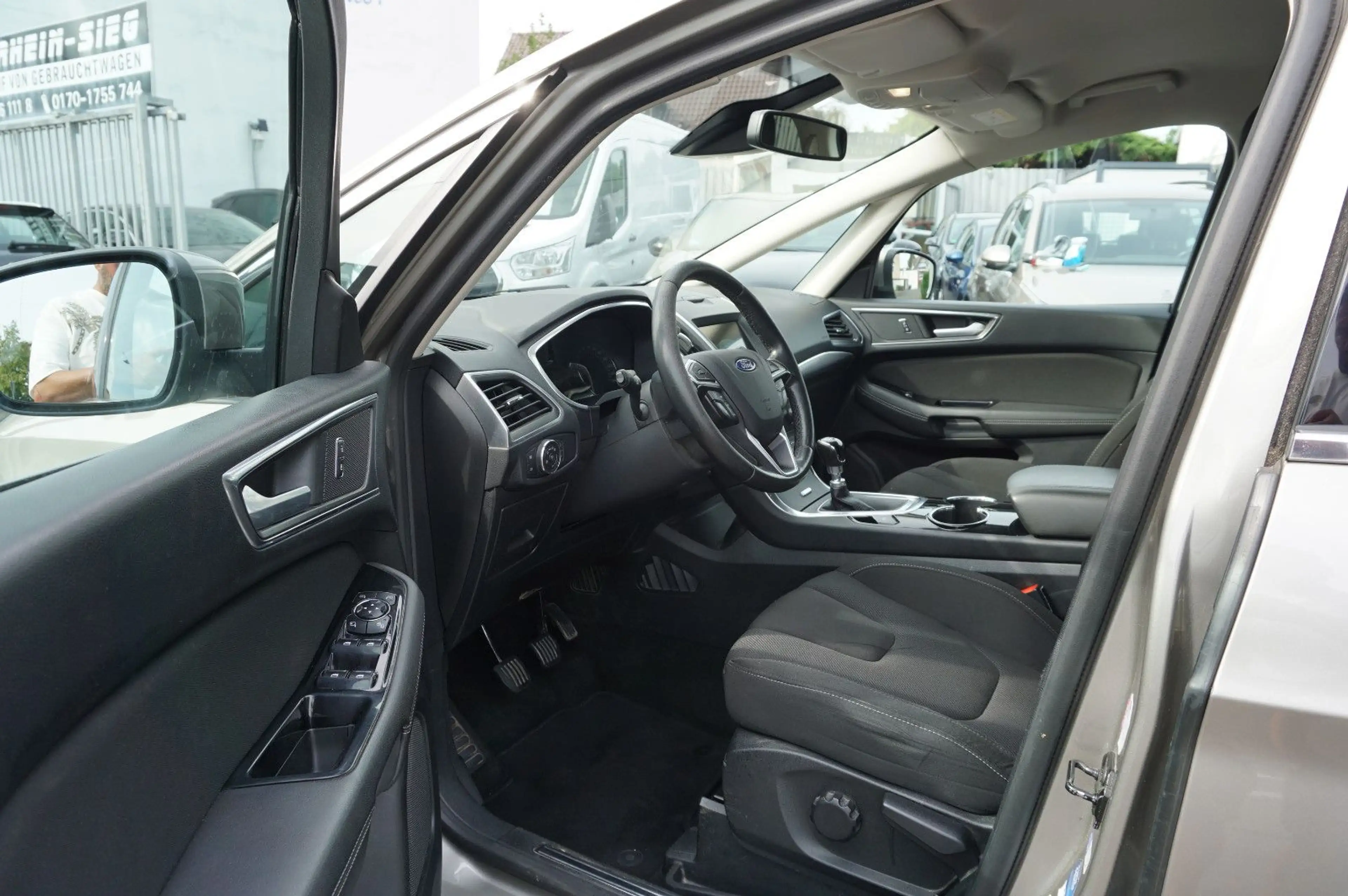 Ford S-Max S-MAX Titanium AWD 2-Hand/ 7 Sitze/Allrad! — photo 9