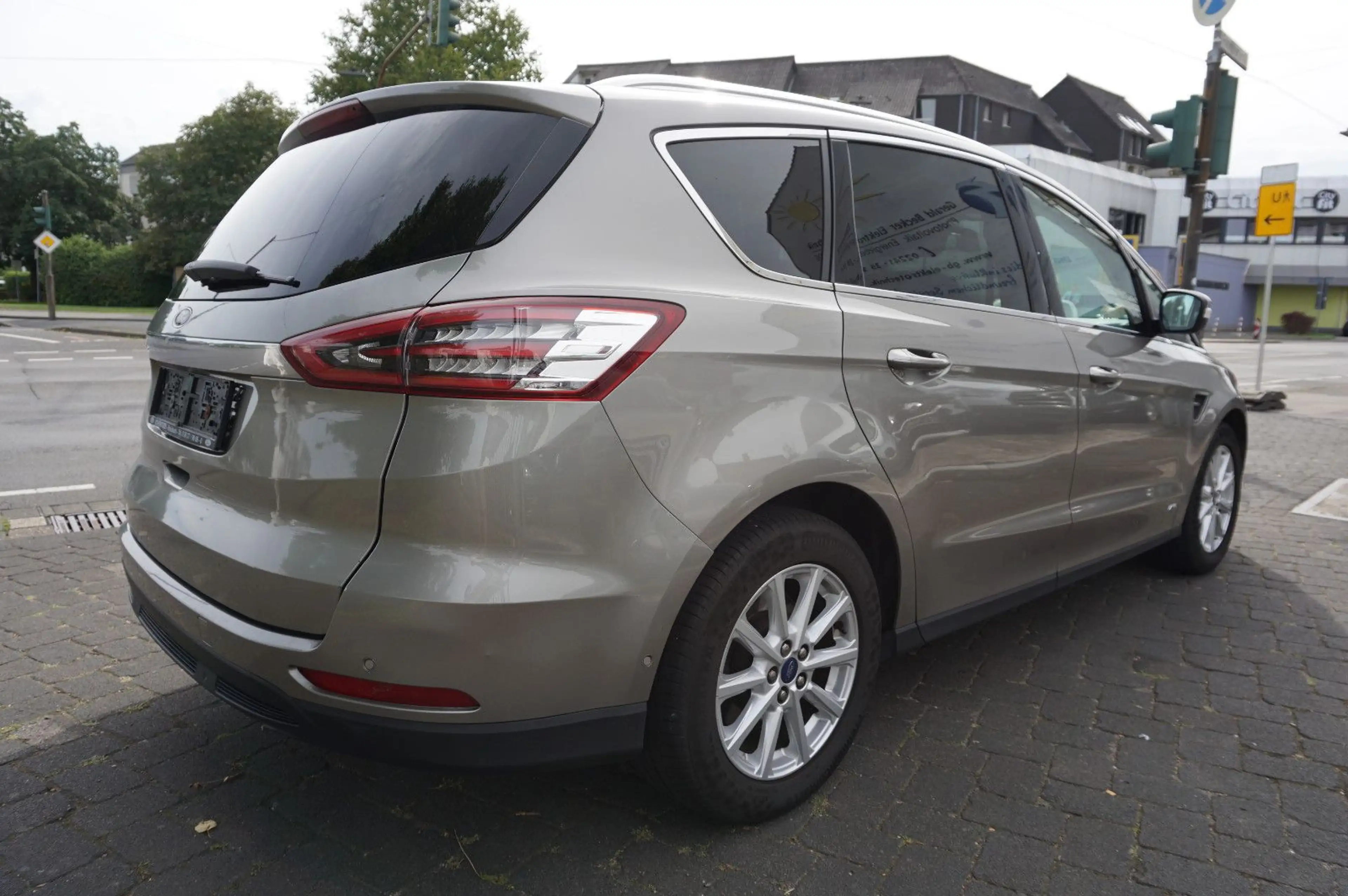 Ford S-Max S-MAX Titanium AWD 2-Hand/ 7 Sitze/Allrad! — photo 5