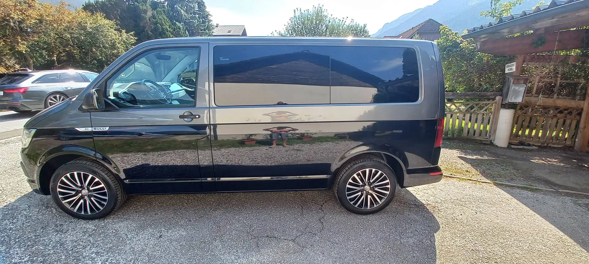 Volkswagen T6 Multivan Multivan Edition 2,0 TDI 4Motion DSG Edition - 1