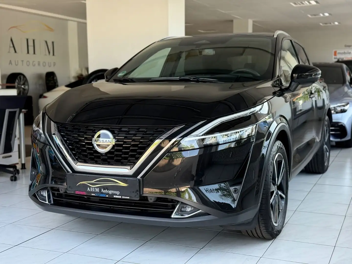 Nissan Qashqai 1.3 DIG-T MHEV 1.Hand/Pano/ACC/360°/LED/ Noir - 2
