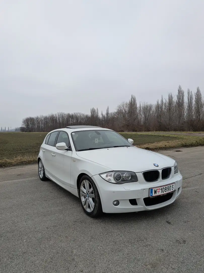 BMW 123 123d Weiß - 2