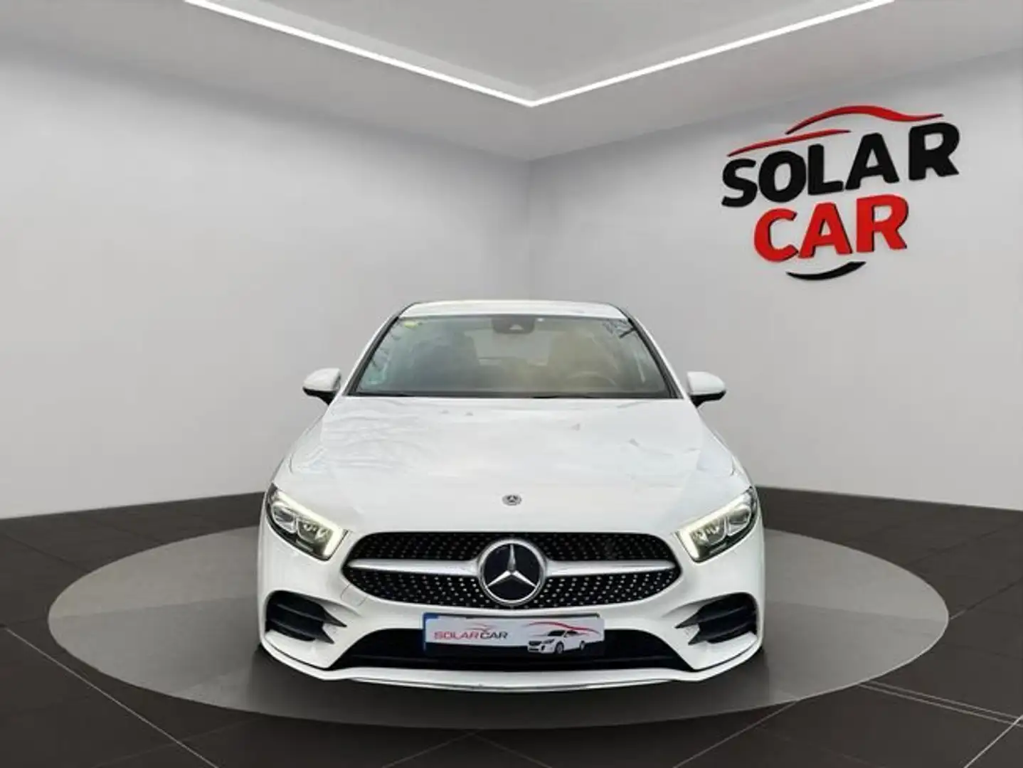 Mercedes-Benz A 200 7G-DCT Blanco - 2