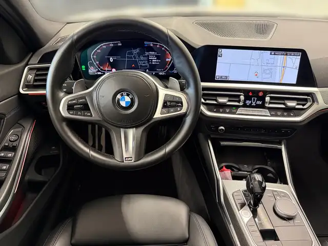 BMW 3 Series view 7