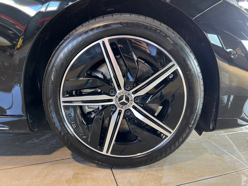 Mercedes-Benz CLA 250 + EQ AMG Pano/Dist/Totw/MuBeam/Color/Ambi — photo 4