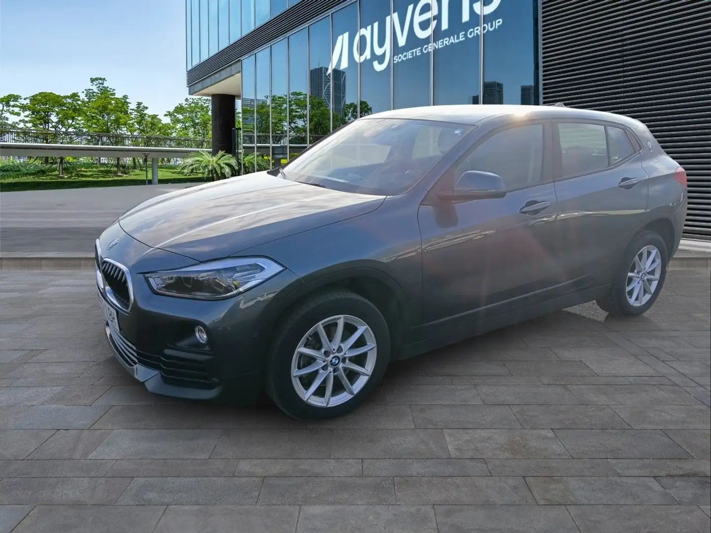 BMW X2 sDrive 18dA Gris - 1