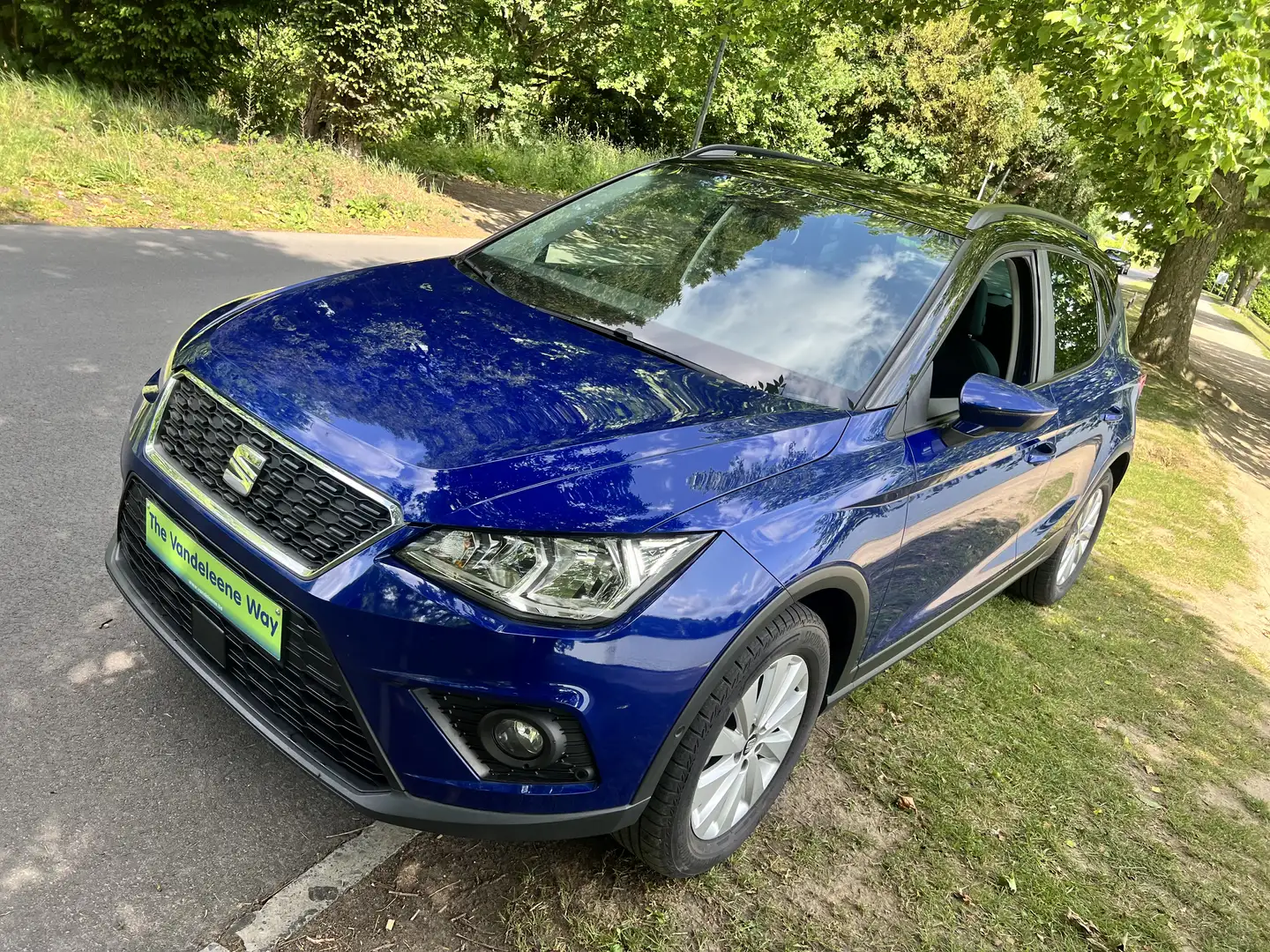 SEAT Arona 1.0 TSI Style (EU6.2) Bleu - 2
