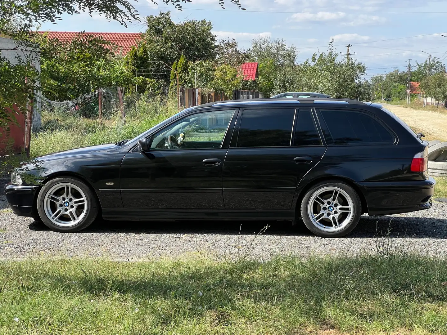 BMW 530 530d Touring Aut. Noir - 2