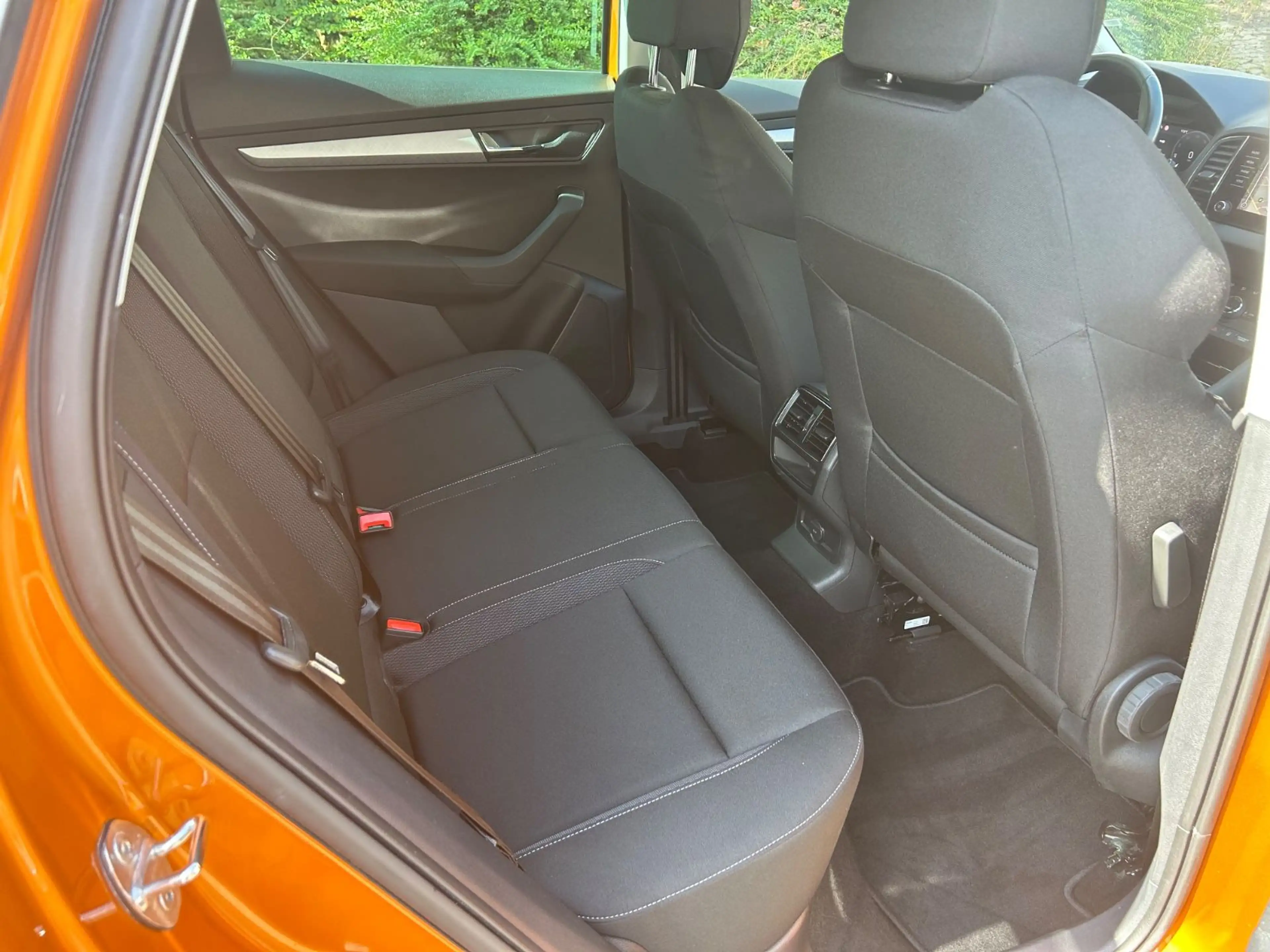 Skoda Karoq 1.5 TSI DSG Ambition — photo 13