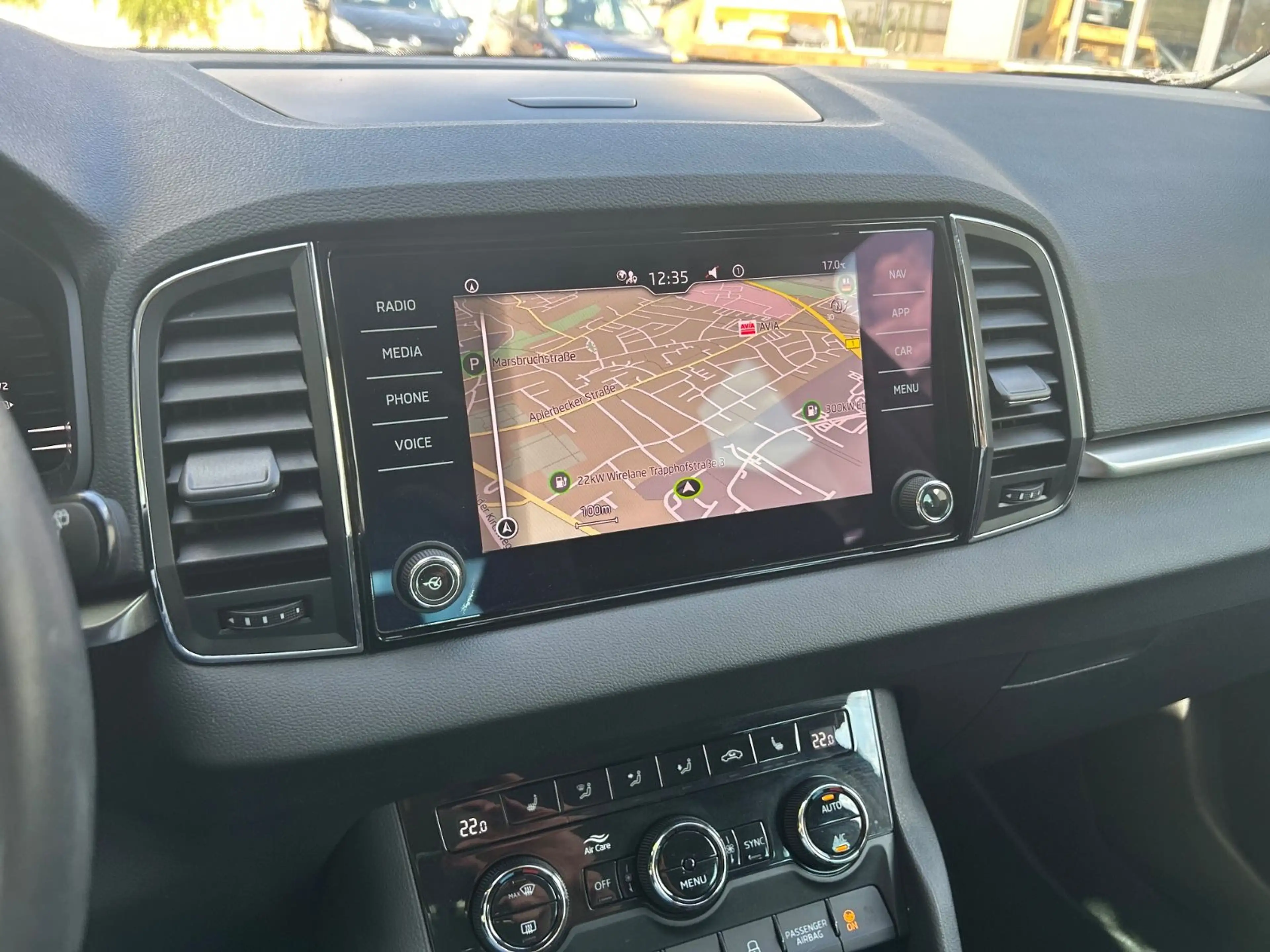 Skoda Karoq 1.5 TSI DSG Ambition — photo 19