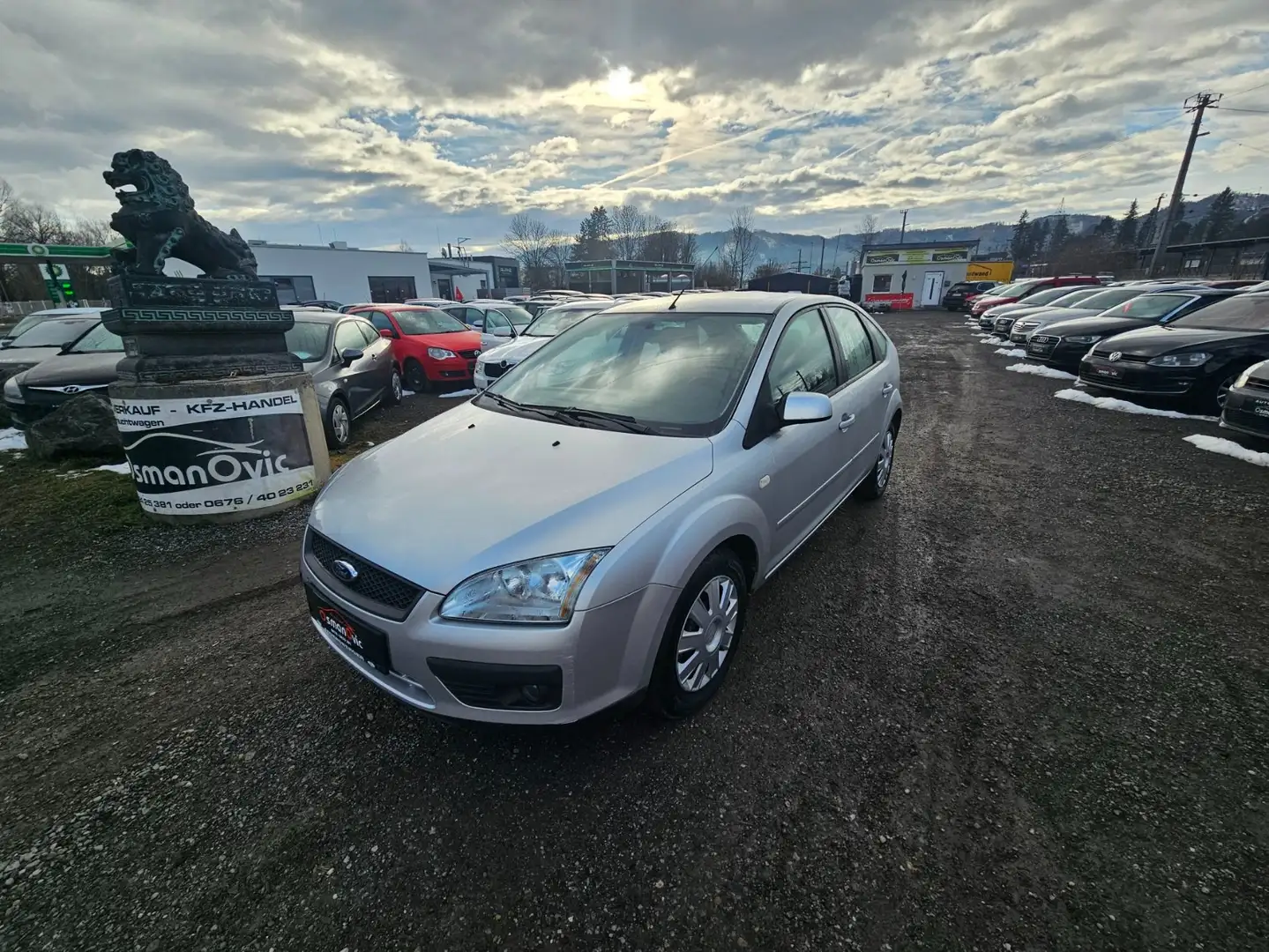 Ford Focus Focus Ambiente 1,4 Ambiente Grau - 1