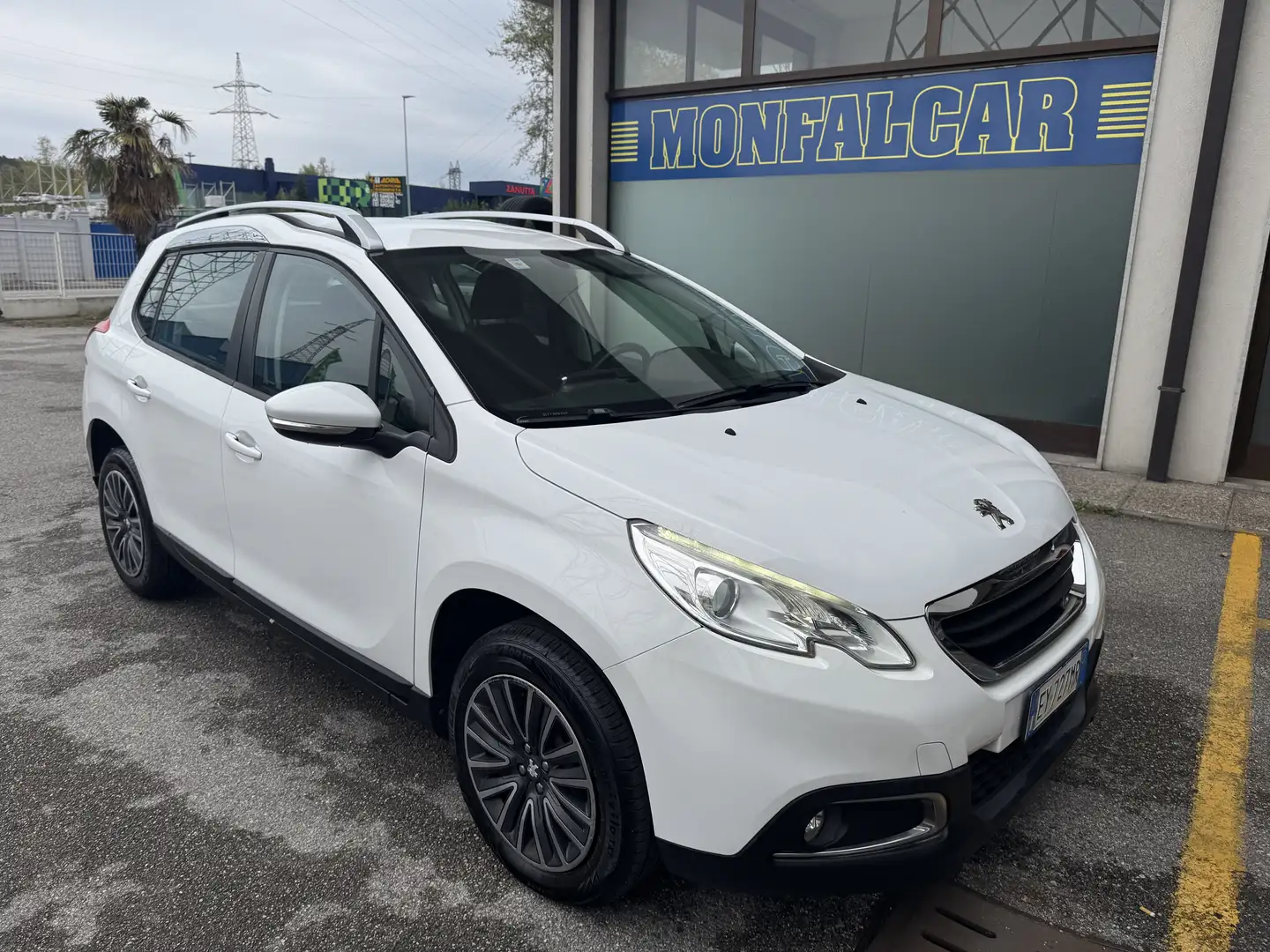 Peugeot 2008 2008 1.6 e-hdi 8v Active s Bianco - 1