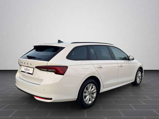 Skoda Octavia Combi 1,5 TSI DSG Selection NAVI/LED/RFK