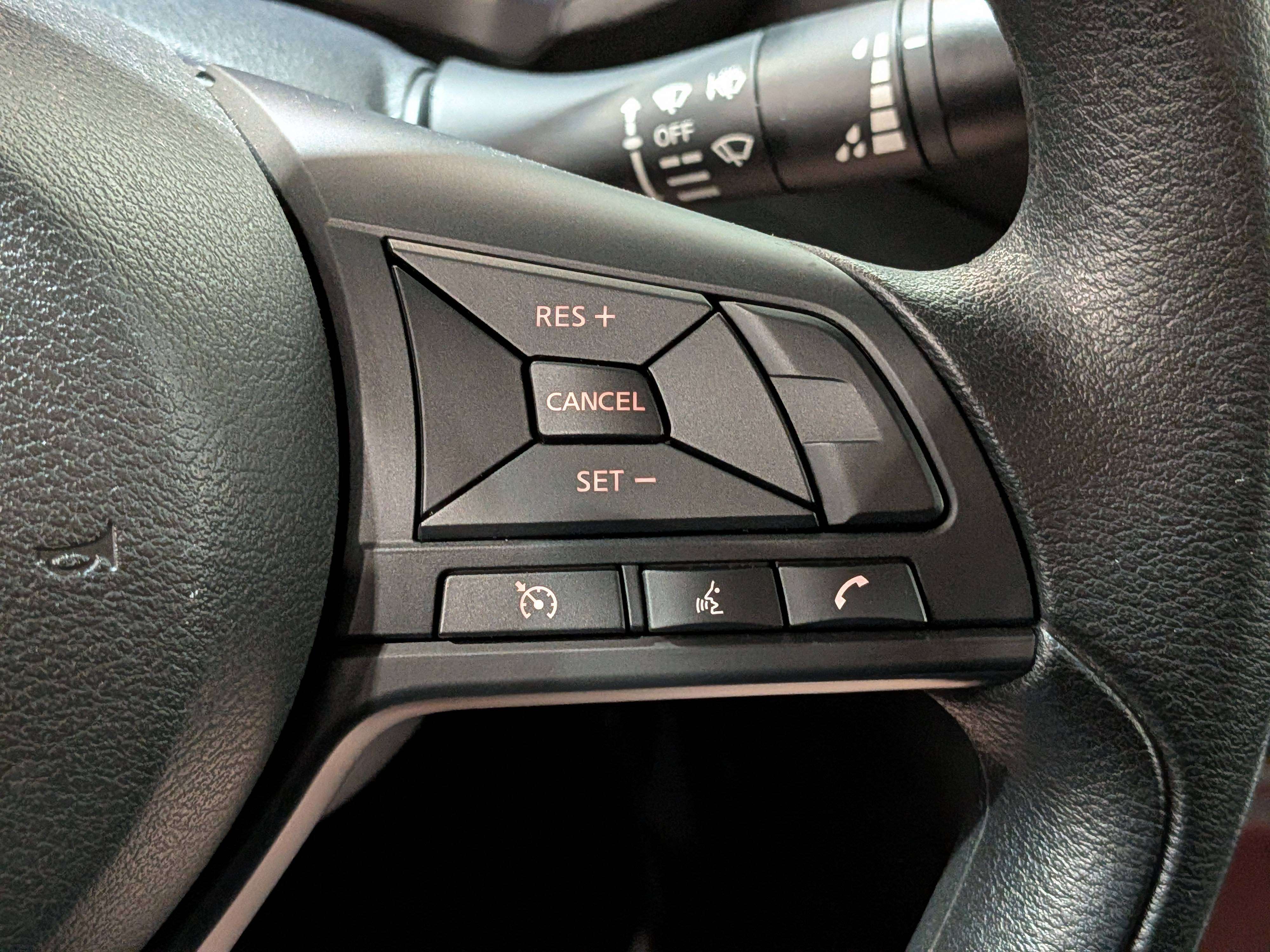 Nissan Sentra 2024