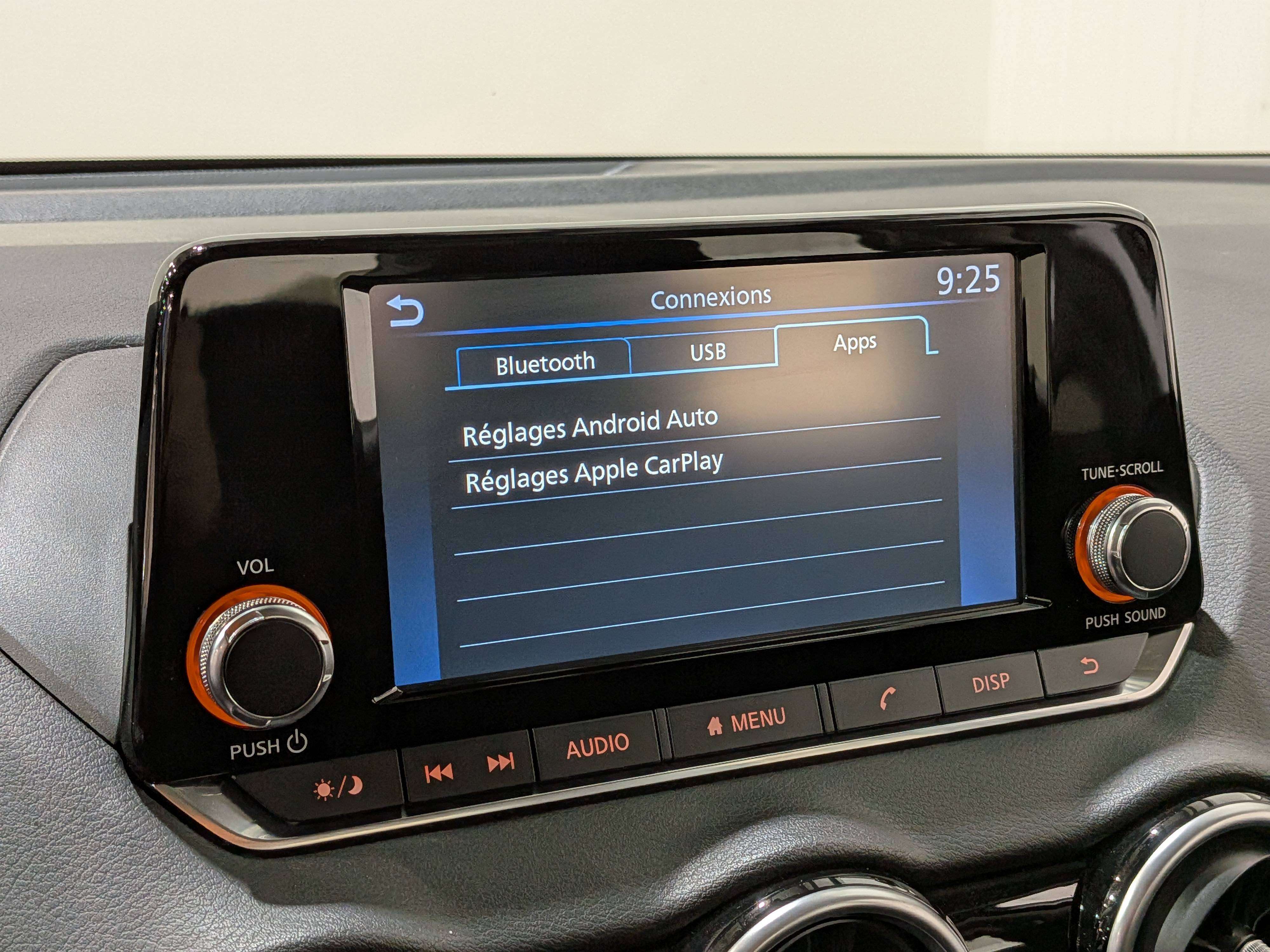 Nissan Sentra 2024