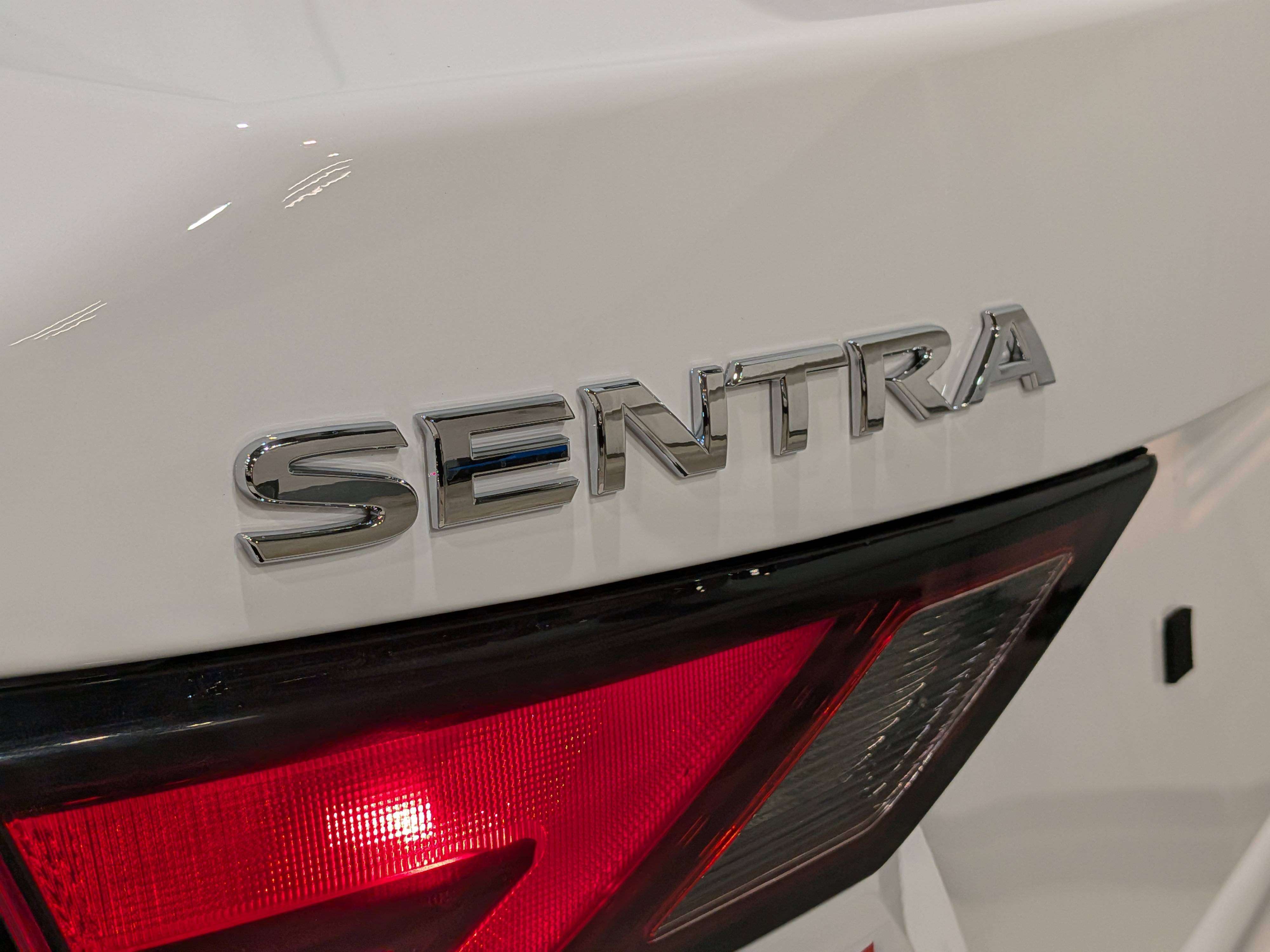 Nissan Sentra 2024
