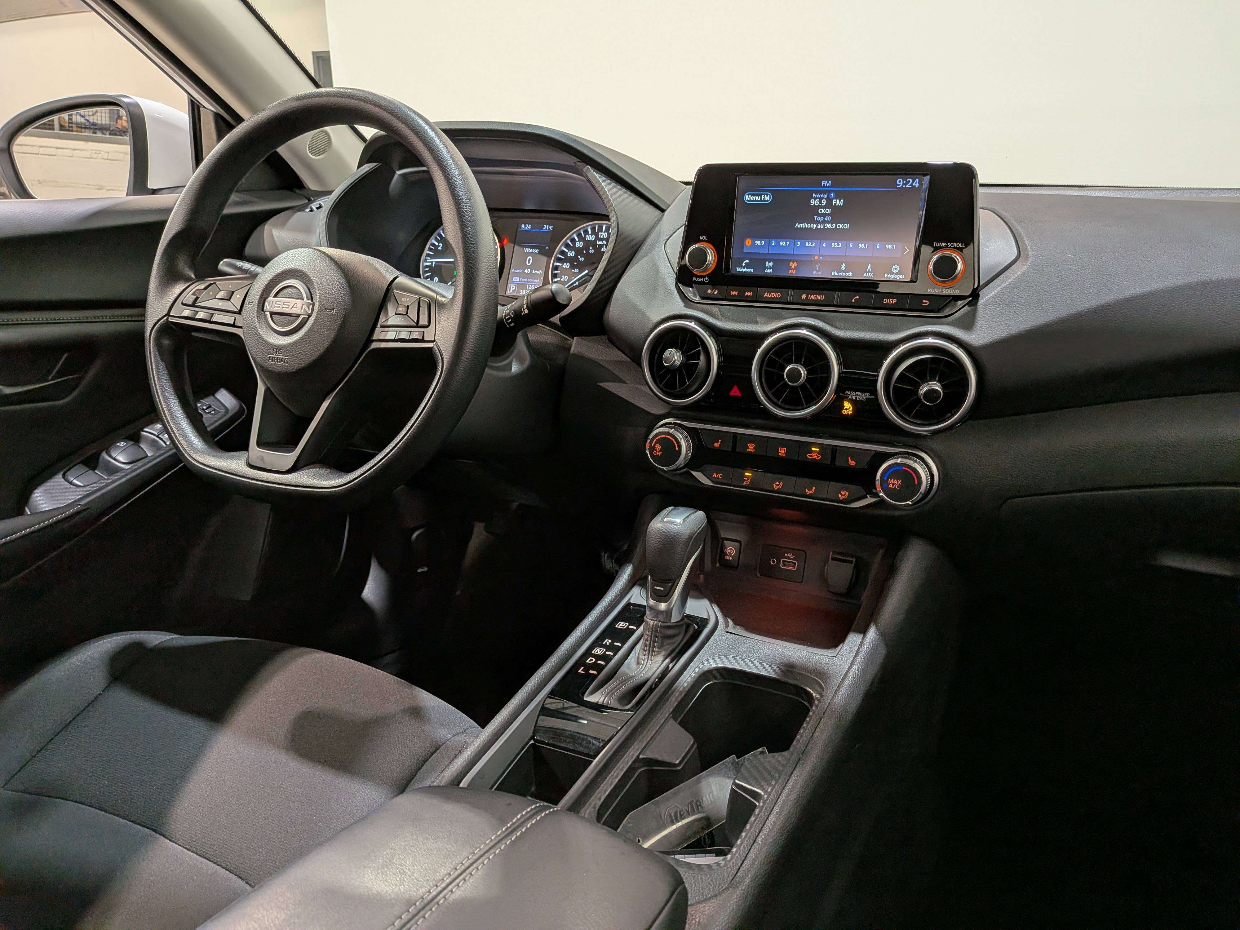 Nissan Sentra 2024