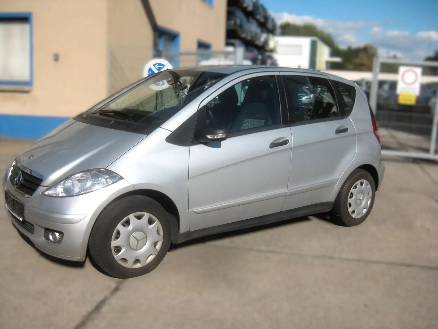 Mercedes-Benz A 150 A -Klasse A 150 * Service + TÜV neu * Silber - 1