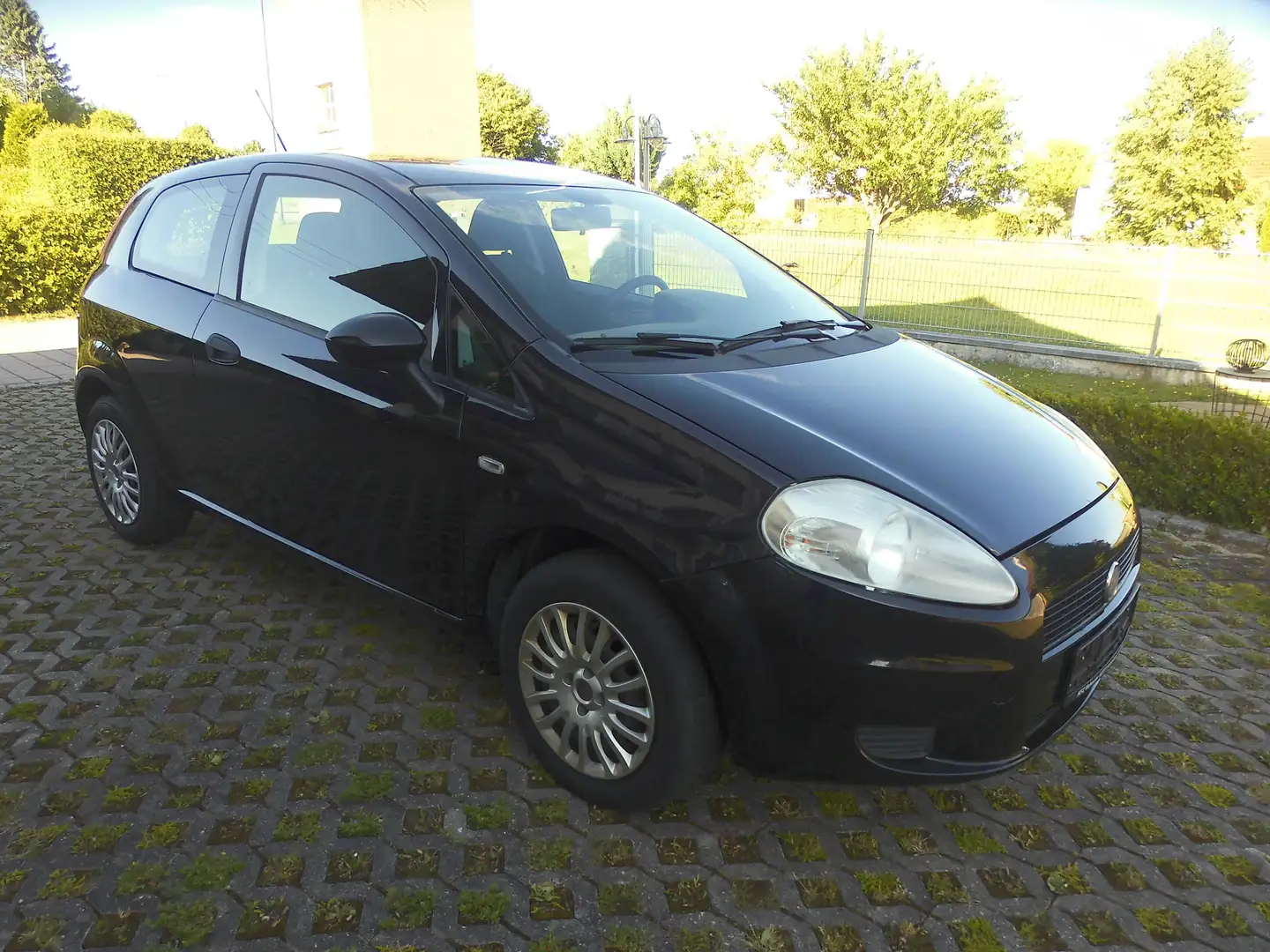 Fiat Punto Evo 1.2 8V Active 1. Hand unfallfrei HU 09/26 Schwarz - 2