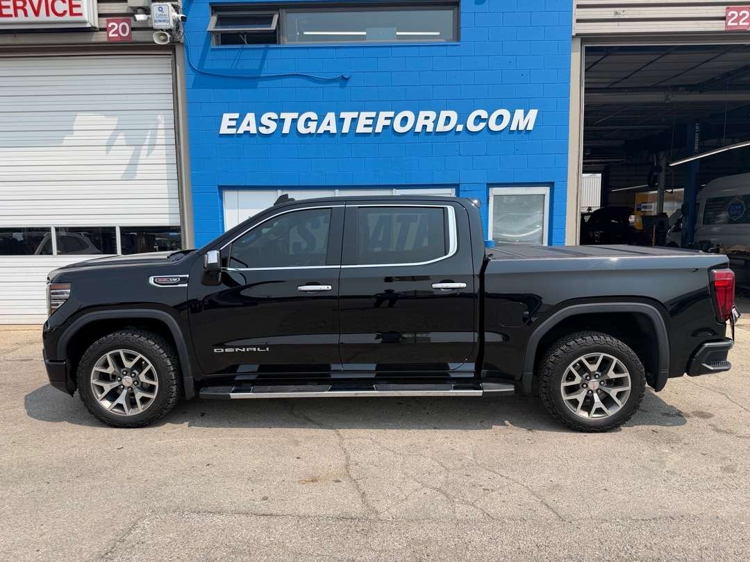 2022 GMC Sierra 1500 DENALI