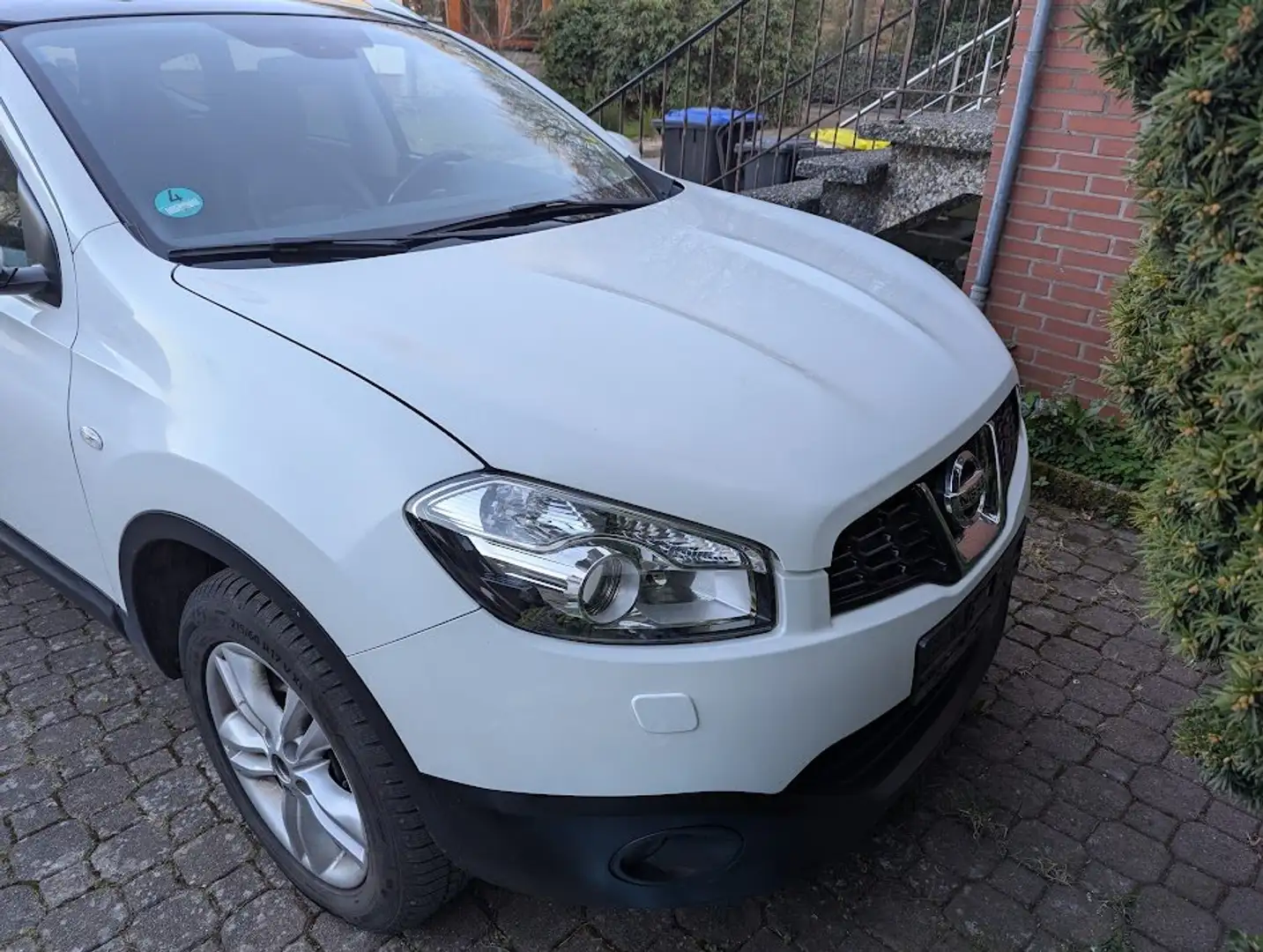 Nissan Qashqai+2 Qashqai+2 2.0 4x4 CVTtekna Bílá - 1