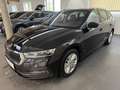 Skoda Octavia Combi 2,0TDI DSG *LED*NAVI*AHK*Teilleder*Sitzhe... Schwarz - thumbnail 2