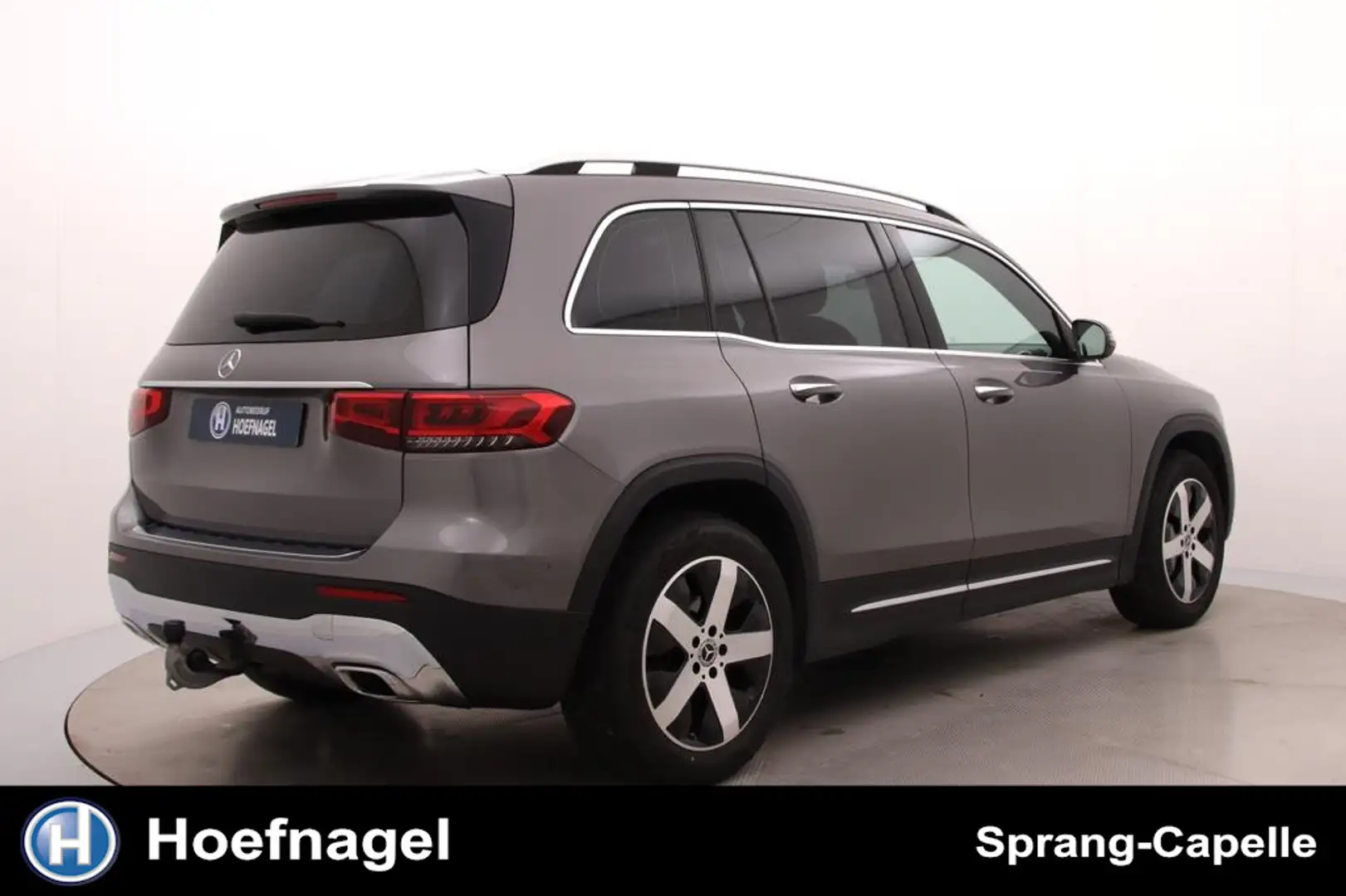 Mercedes-Benz GLB 200 Business Solution Luxury | Trekhaak | Schuifdak | Grijs - 2