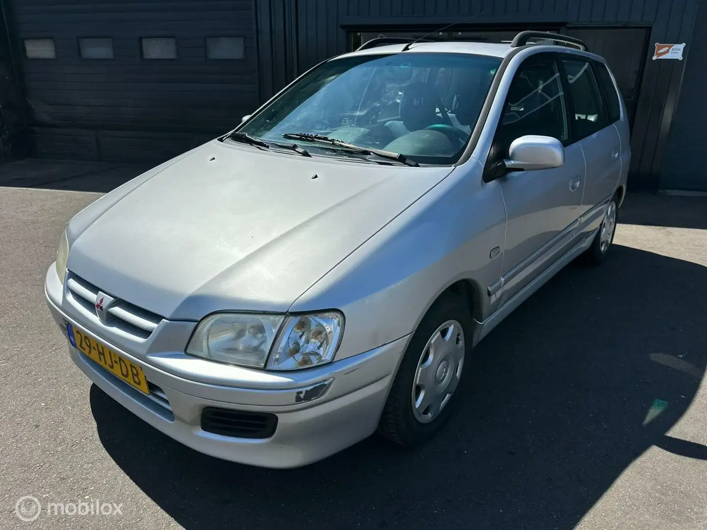 Mitsubishi Space Star 1.8 GDI Avance inruil koopje Gris - 2