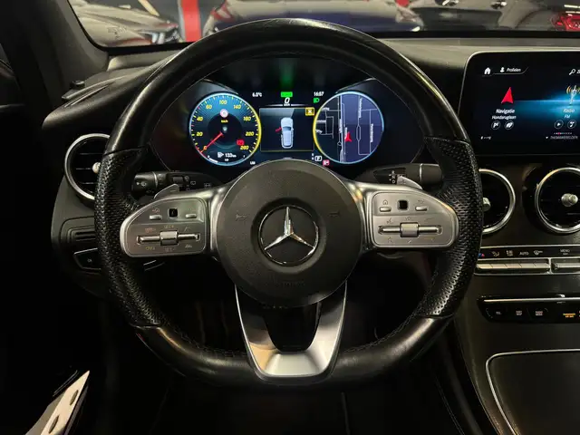Mercedes-Benz GLC view 14