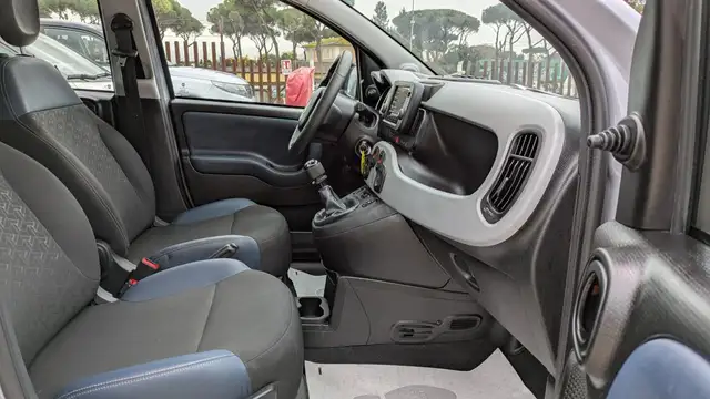 Fiat Panda view 10
