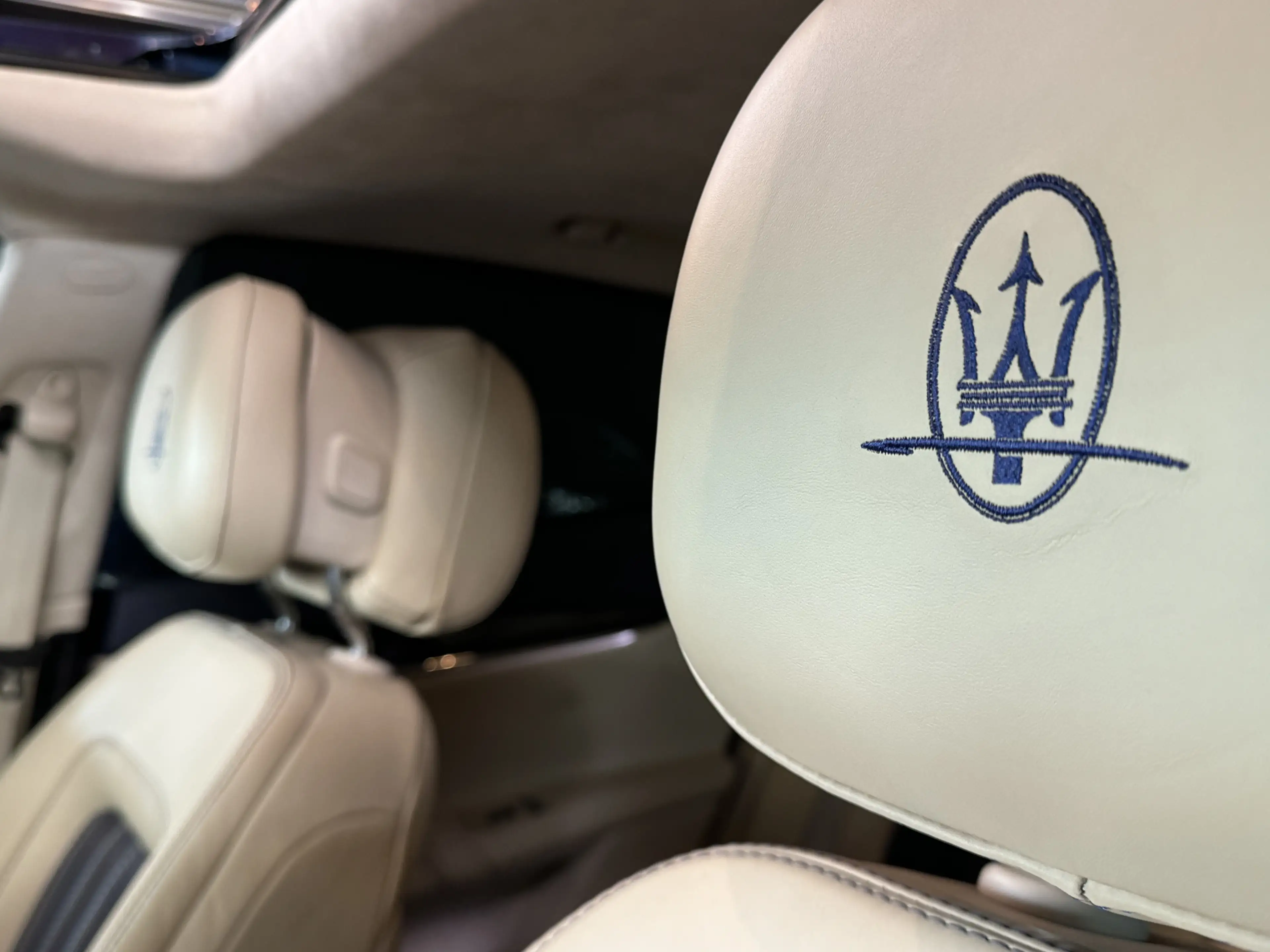 Maserati Quattroporte 3.0 V6 S Q4 301KW/409CV - CUIR - CARBON - ECRAN AR — photo 11
