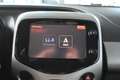 Toyota Aygo 1.0 VVT-i x-play 5-deurs Airco Elektrisch pakket D Grijs - thumbnail 23