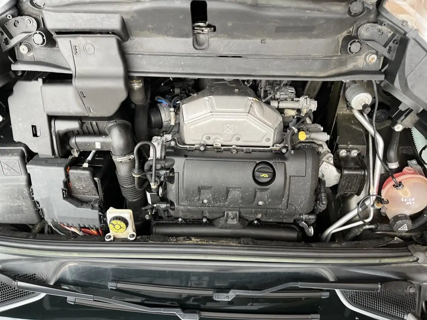 Citroen C4 1.4i VTi Vitamin - 2