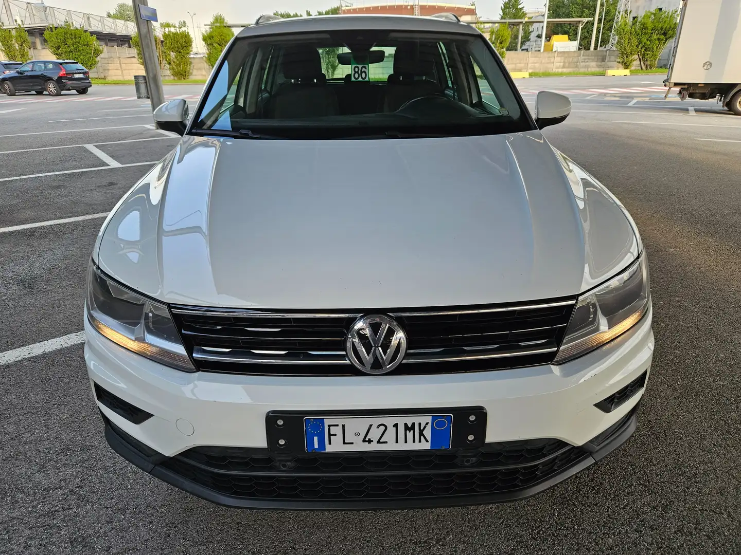 Volkswagen Tiguan Tiguan 2.0 tdi Business 150cv dsg Bianco - 2