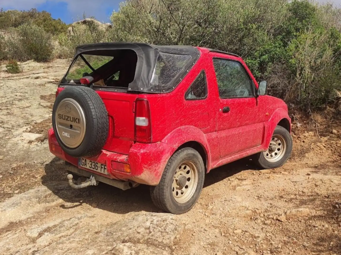 Suzuki Jimny 1.5 DDiS JX Rojo - 1