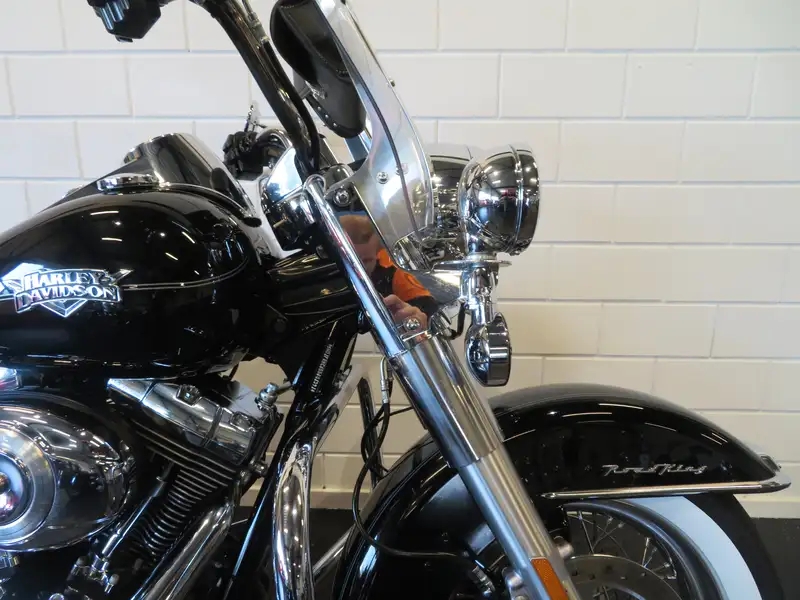 Harley-Davidson Road King - foto 4