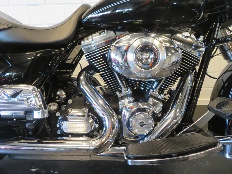 Harley-Davidson Road King - foto 5