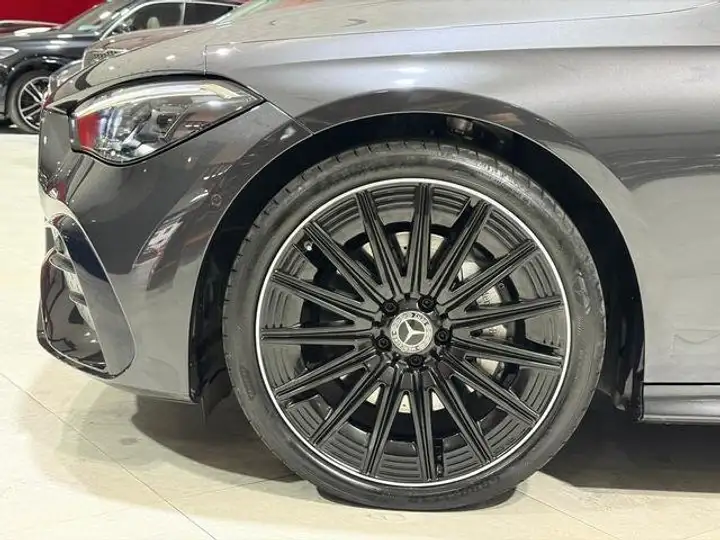 Mercedes-Benz CLE 2025, foto 10